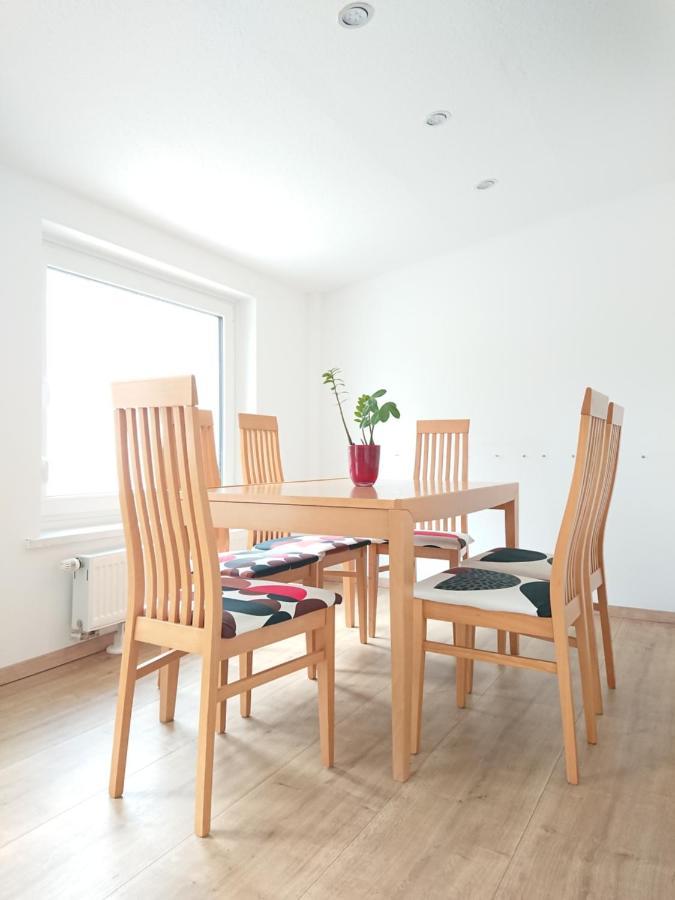 Bungalow In Messenaehe Hanower Zewnętrze zdjęcie